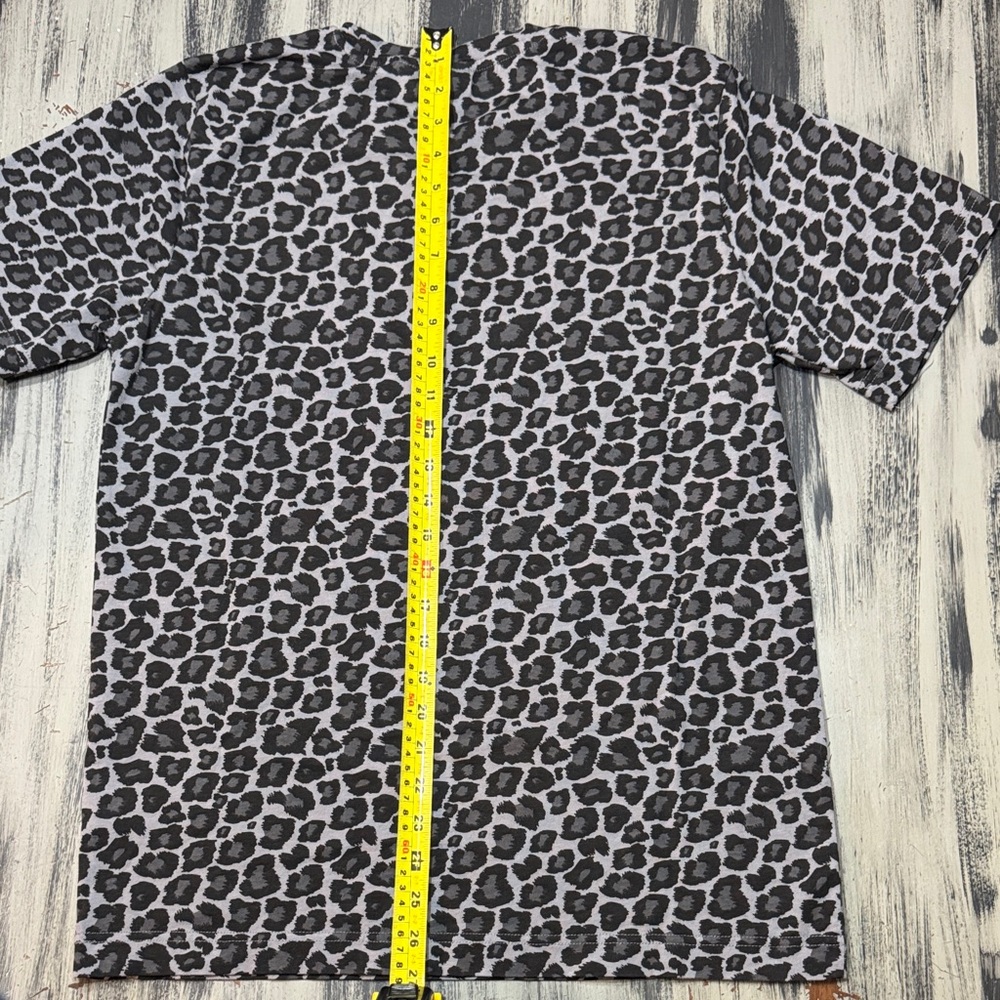 Puma Streetwear Black and Gray Leopard Print Men's Tee - Picture 7 of 9